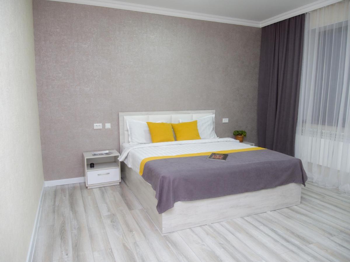 Bayotel Karakol Ngoại thất bức ảnh