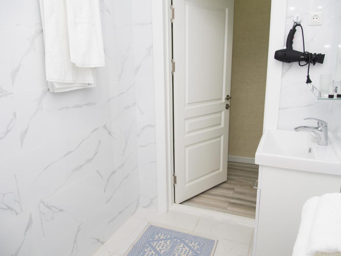 Bayotel Karakol Ngoại thất bức ảnh