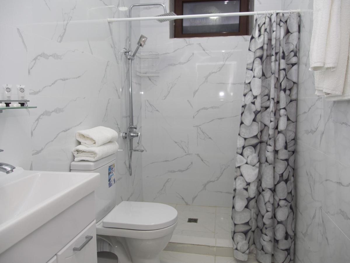 Bayotel Karakol Ngoại thất bức ảnh