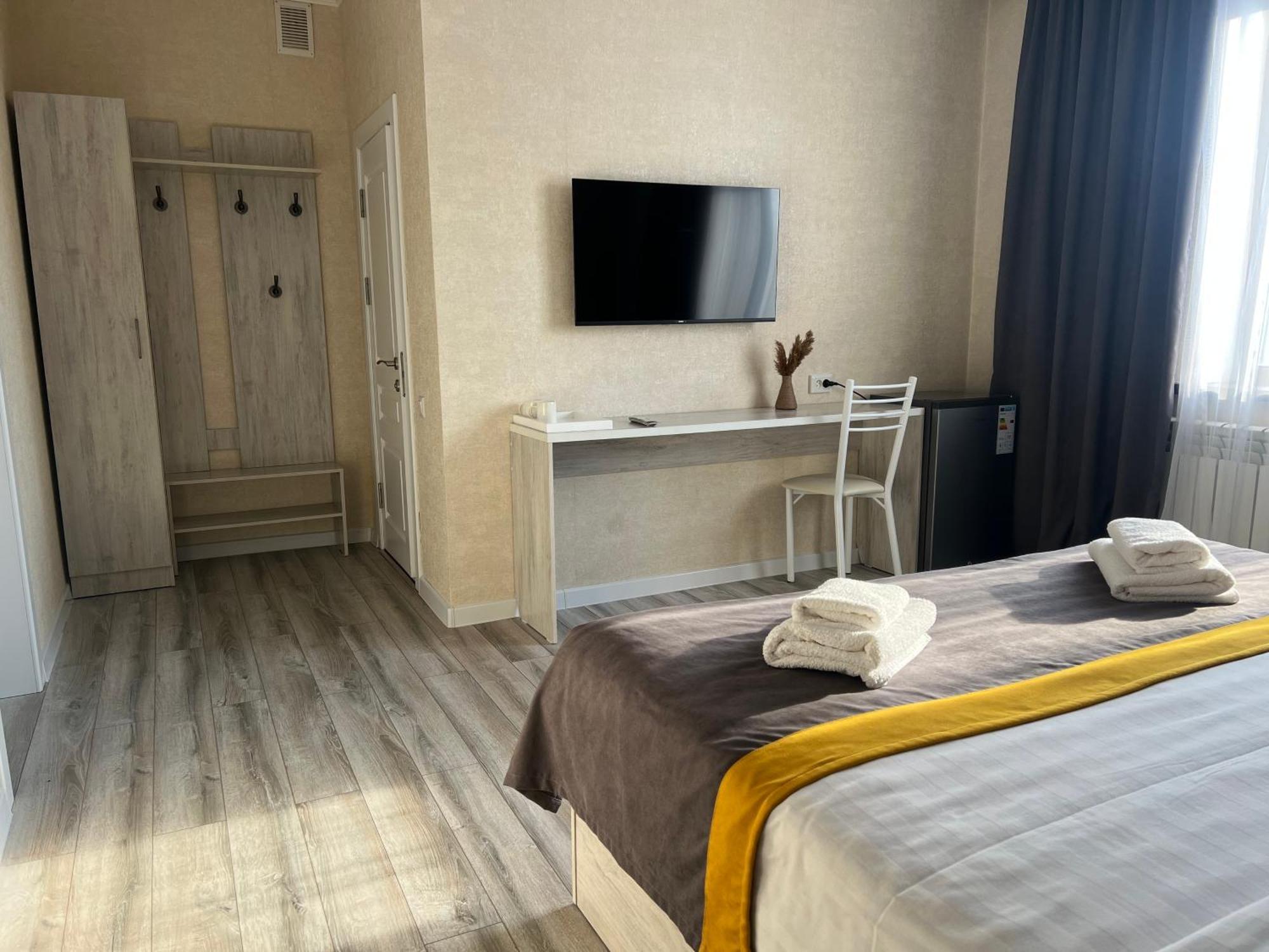 Bayotel Karakol Ngoại thất bức ảnh